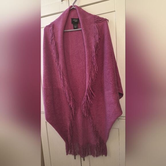 Layers by Lizden OS or M/L soft lavender/ purple open sweater, shrug, fringe - Picture 3 of 7